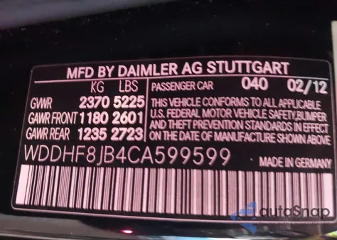 2012 Mercedes-Benz E 350 4Matic z USA, uszkodzony, nr VIN WDDHF8JB4CA599599